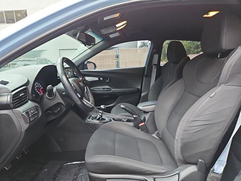 Used 2020 Hyundai Veloster N w/ Performance Package FWD image 13