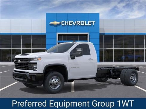 New 2025 Chevrolet Silverado 3500 W/T w/ WT Convenience Package image 2
