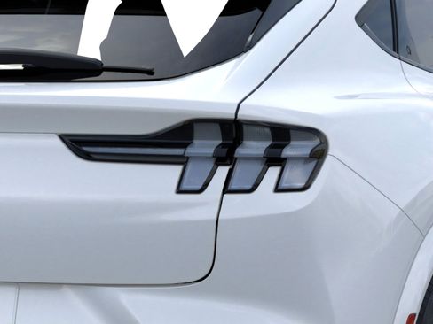 New 2025 Ford Mustang Mach-E Premium image 21