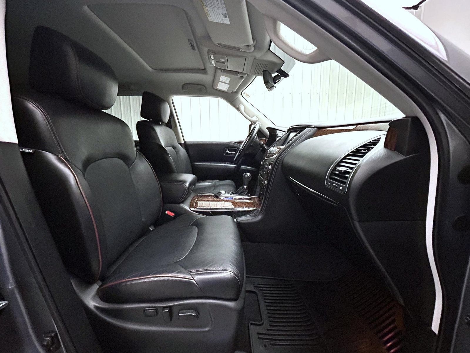 Used 2019 Nissan Armada Platinum w/ Captain's Chairs Package AWD/4WD image 15