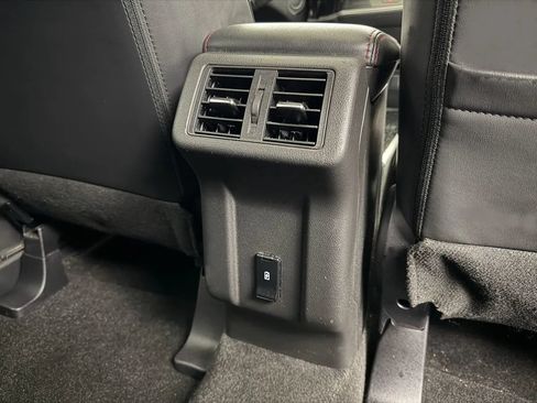 Used 2020 Mitsubishi Outlander SEL FWD image 18