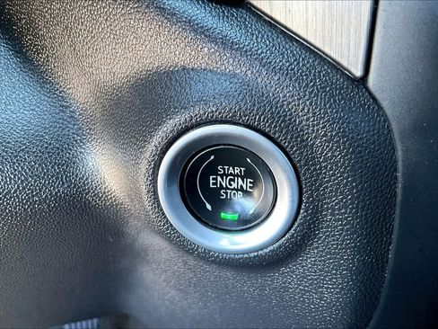 Used 2020 GMC Sierra 1500 Denali w/ Denali Ultimate Package image 33