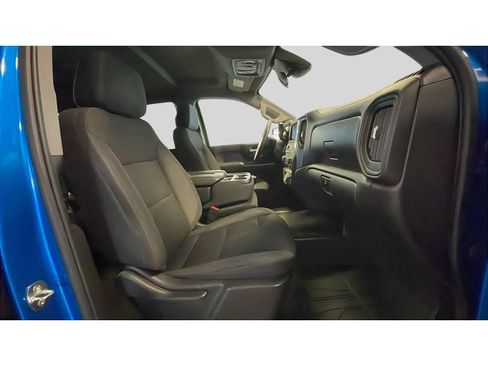 Certified 2024 Chevrolet Silverado 1500 Custom AWD/4WD image 16