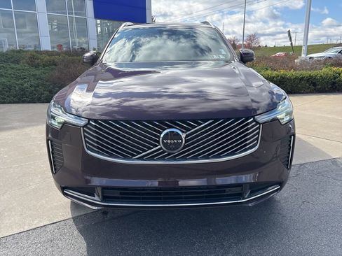 New 2026 Volvo XC90 B6 Plus w/ Protection Package Premier AWD/4WD image 3