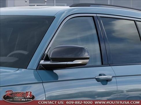 New 2026 Jeep Grand Cherokee L Limited w/ Limited Altitude Package AWD/4WD image 13