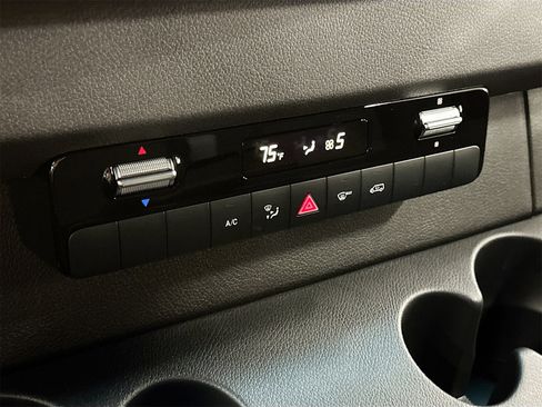 New 2025 Mercedes-Benz Sprinter 2500 image 16