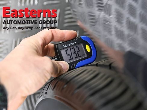 Used 2018 Tesla Model 3 Long Range image 23