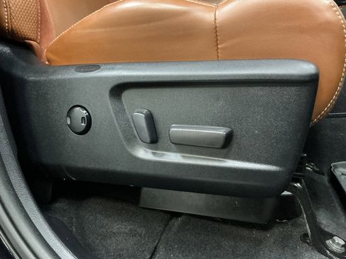 Used 2021 Toyota Tundra 1794 Edition image 39