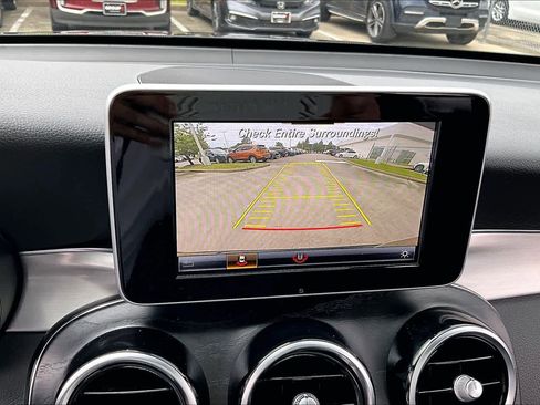 Used 2019 Mercedes-Benz GLC 300 image 24