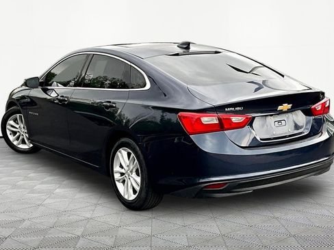 Used 2016 Chevrolet Malibu LT FWD image 4