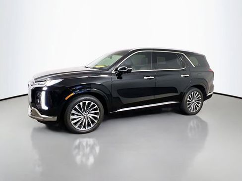 Used 2025 Hyundai Palisade Calligraphy image 6