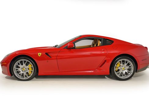 Used 2009 Ferrari 599 GTB Fiorano RWD image 3