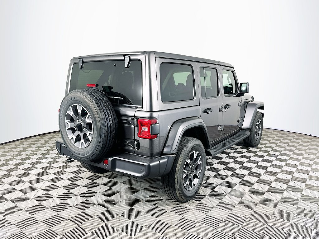 New 2026 Jeep Wrangler Unlimited Sahara AWD/4WD image 10