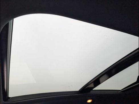 Used 2024 INFINITI QX50 Sport image 13