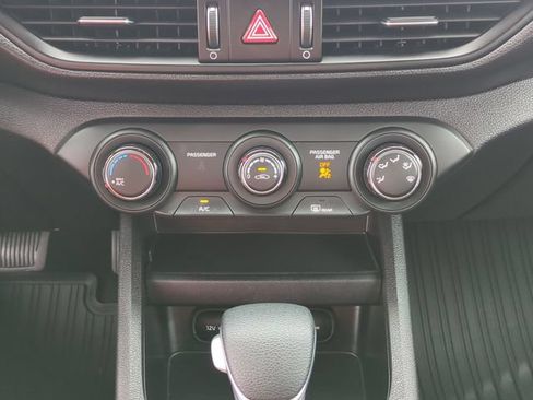 Certified 2023 Kia Forte LXS w/ LXS Technology Package FWD image 24