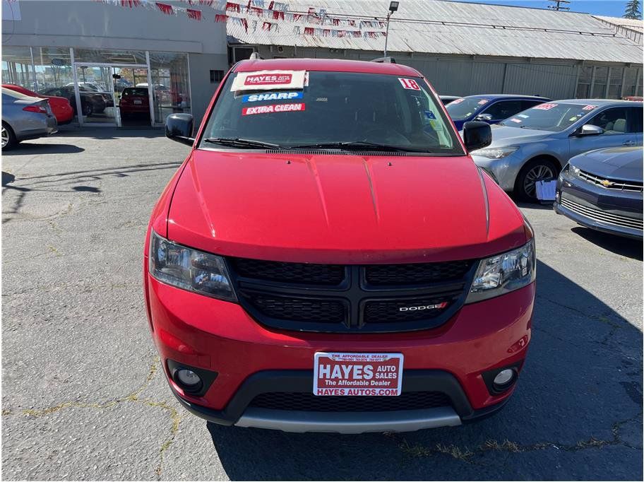 Used 2018 Dodge Journey SXT w/ Connectivity Group FWD image 3