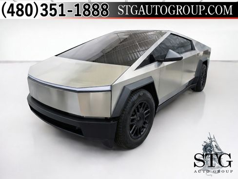 Used 2025 Tesla Cybertruck AWD Crew Cab image 1