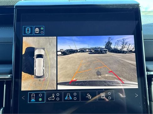 New 2026 GMC Yukon XL Denali w/ Denali Reserve Package image 16