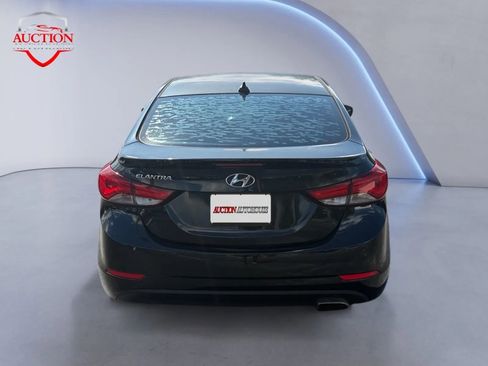 Used 2016 Hyundai Elantra Sport image 4