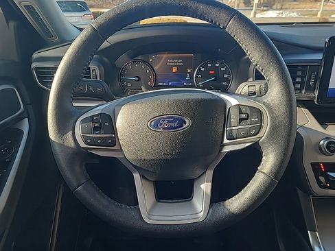 Used 2023 Ford Explorer XLT w/ Equipment Group 202A image 13