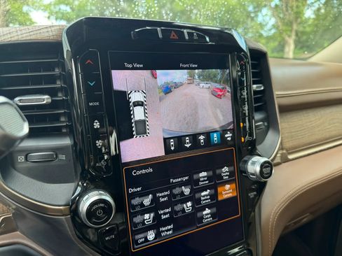 Used 2019 RAM 2500 Limited AWD/4WD image 41