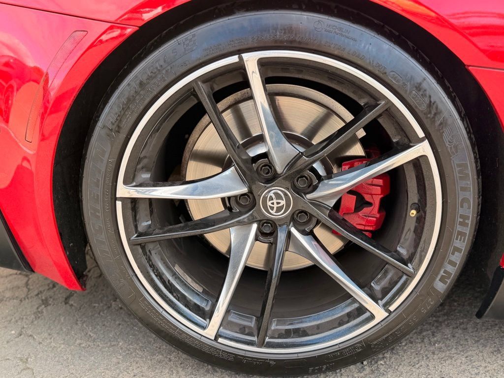 Used 2020 Toyota Supra RWD image 13