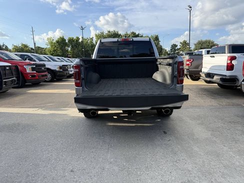Used 2020 RAM 1500 Laramie AWD/4WD image 36
