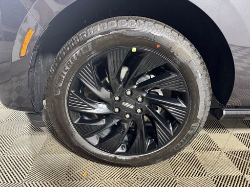 New 2025 Lincoln Navigator L Reserve w/ Jet Appearance Package image 9