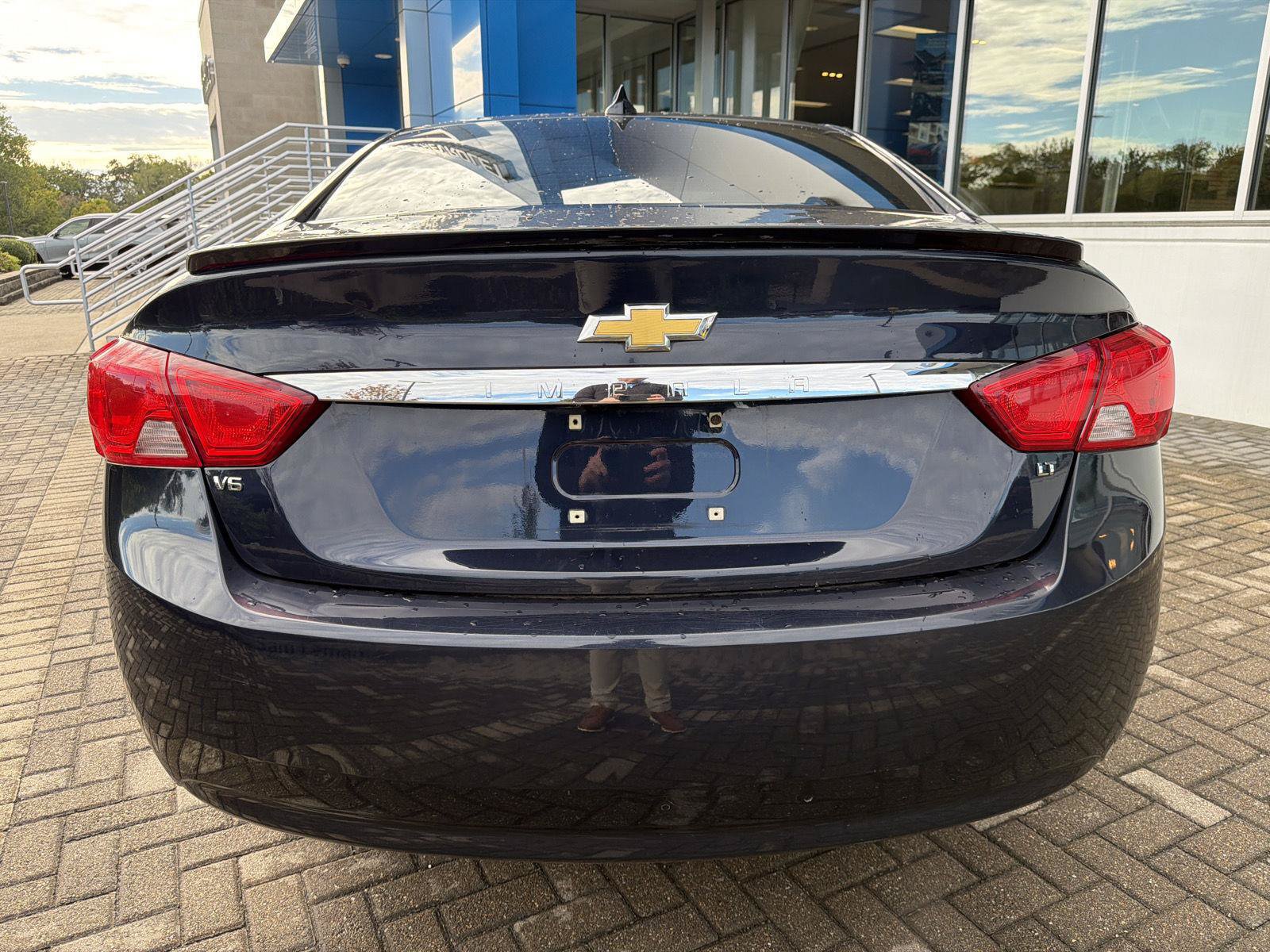 Used 2019 Chevrolet Impala LT w/ Sunroof and Spoiler Package FWD image 4