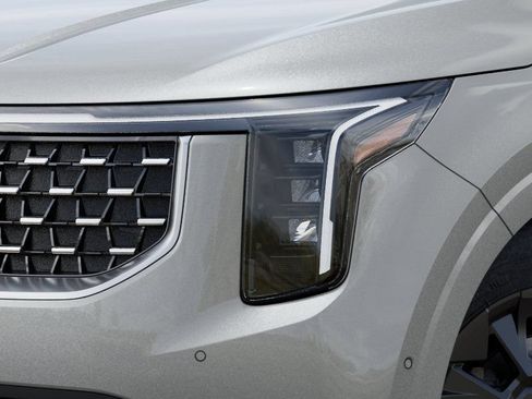 New 2026 Kia Carnival SX FWD image 11
