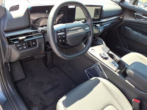 New 2026 Kia Sportage SX Prestige AWD/4WD image 11