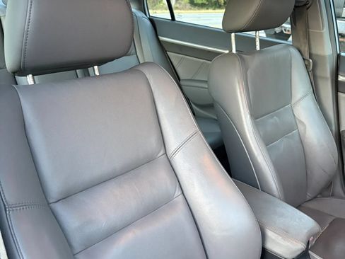 Used 2010 Honda Civic EX-L image 35