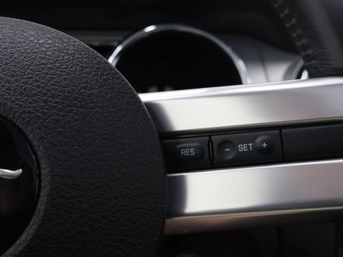 Used 2007 Ford Mustang GT RWD image 15