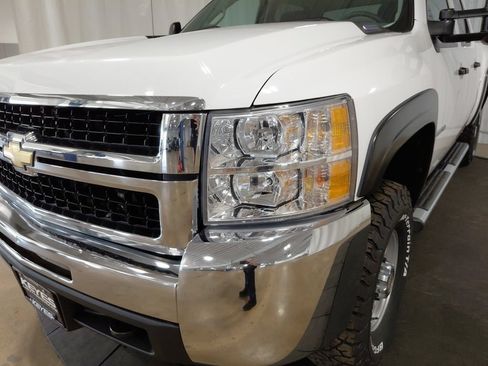 Used 2008 Chevrolet Silverado 2500 W/T AWD/4WD image 14