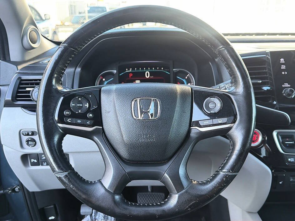Used 2019 Honda Pilot Touring image 6