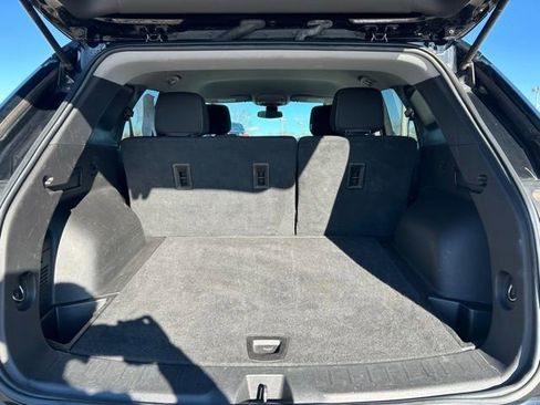 Used 2023 Chevrolet Blazer LT w/ Driver Confidence Package image 25