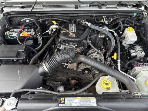 Used 2011 Jeep Wrangler Unlimited Sport AWD/4WD image 14