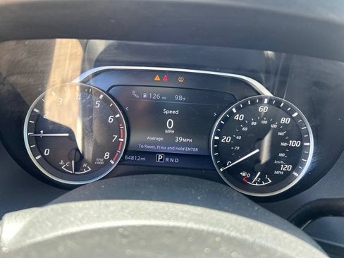Used 2021 Nissan Titan SV RWD image 14