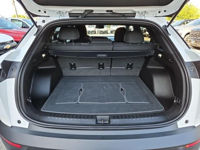 Used 2026 Chevrolet Blazer EV LT FWD image 25