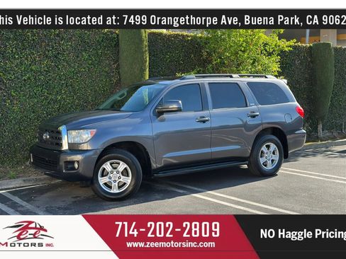 Used 2016 Toyota Sequoia SR5 w/ Premium Package image 12