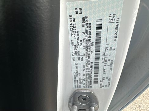 Certified 2021 Ford Escape SE w/ Cold Weather Package image 29