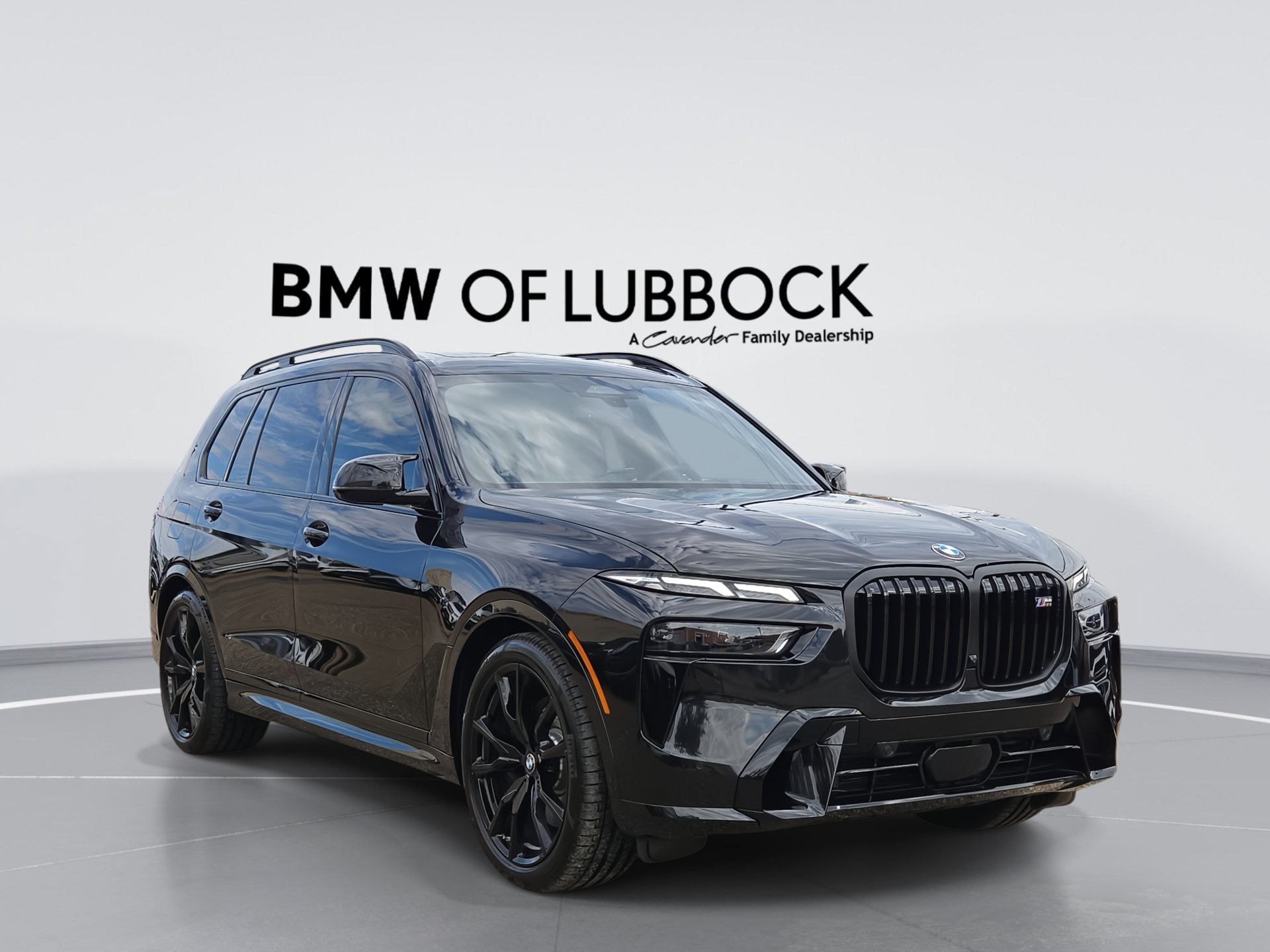 Used 2027 BMW X7 M60i w/ Executive Package AWD/4WD image 1