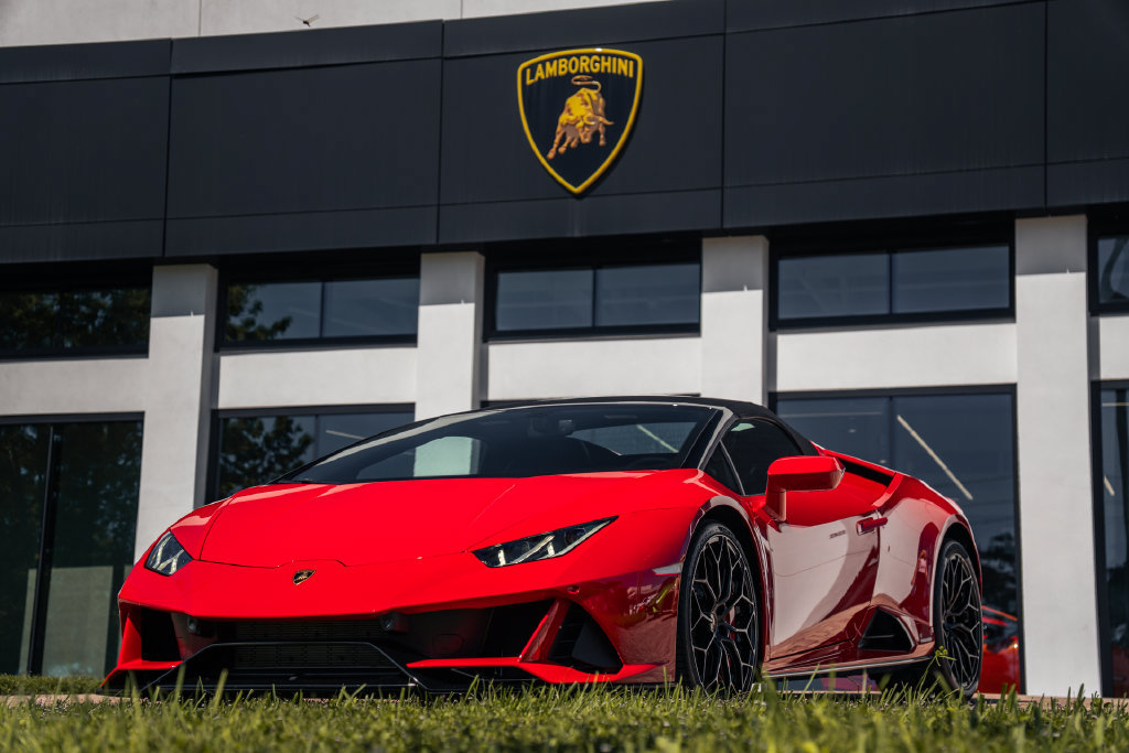 Used 2024 Lamborghini Huracan EVO AWD/4WD image 17