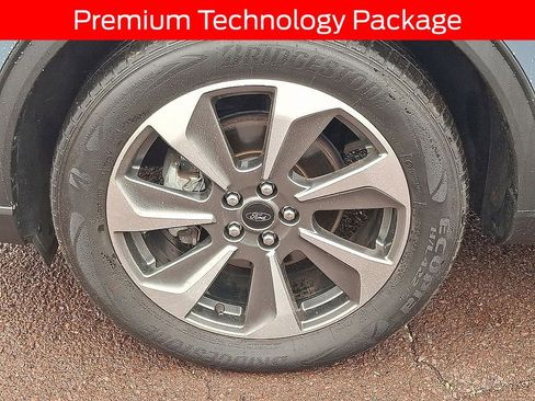 Used 2023 Ford Escape Platinum w/ Premium Technology Package image 8