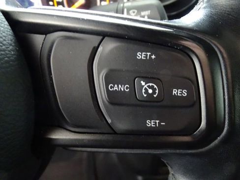 Used 2020 Jeep Gladiator Sport w/ Quick Order Package 24S AWD/4WD image 8