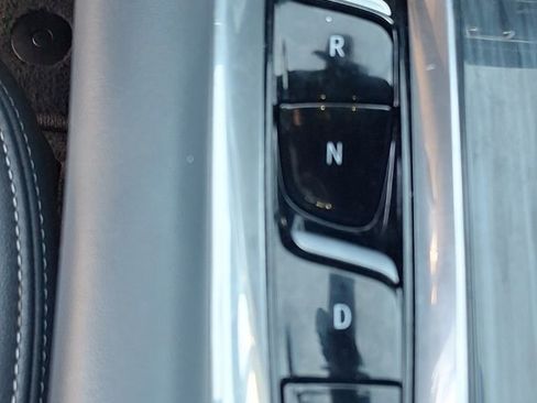 Certified 2024 Buick Enclave Premium image 58