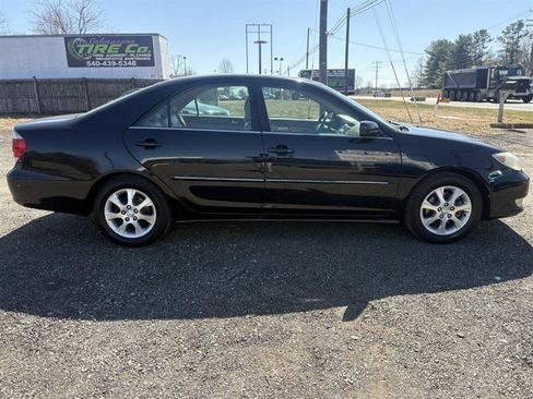 Used 2006 Toyota Camry V6 image 5