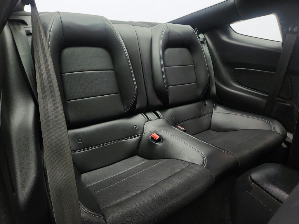 Used 2020 Ford Mustang Premium RWD image 29