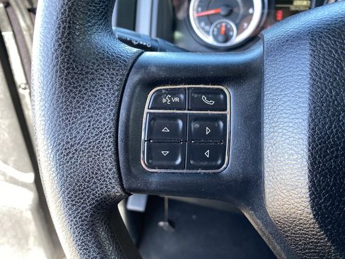 Used 2016 RAM 1500 Express RWD image 23