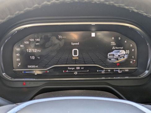 Certified 2022 GMC Yukon XL SLT w/ SLT Premium Package image 18